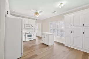 2150 Stockton Walk Way, Snellville, GA 30078 - Photo 4