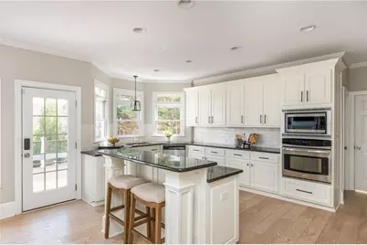 710 Mallory Manor Court, Alpharetta, GA 30022 - Photo 18