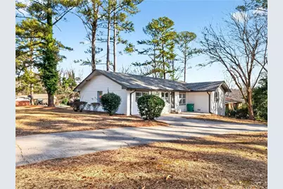 4365 Langdon Drive, Decatur, GA 30035 - Photo 4