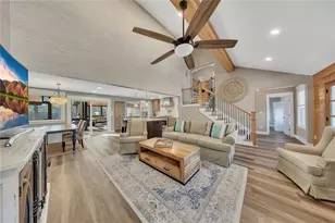 918 Pine Cir, Woodstock, GA 30189 - Photo 10