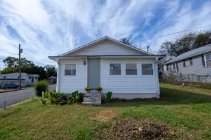 100 Neal St, Calhoun, GA 30701 - Photo 2