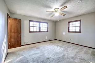 6334 Knights Way, Riverdale, GA 30296 - Photo 14