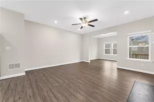 2247 Pink Hawthorn Dr, Buford, GA 30518 - Photo 14