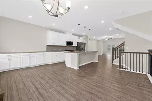 2247 Pink Hawthorn Dr, Buford, GA 30518 - Photo 8