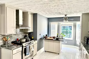 3310 Stratton Ln, Dacula, GA 30019 - Photo 6