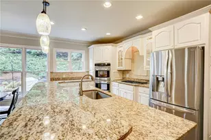 5940 Whitestone Ln, Suwanee, GA 30024 - Photo 22