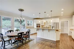 5940 Whitestone Ln, Suwanee, GA 30024 - Photo 20