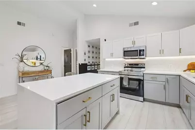 1074 Astor Avenue SW, Atlanta, GA 30310 - Photo 8