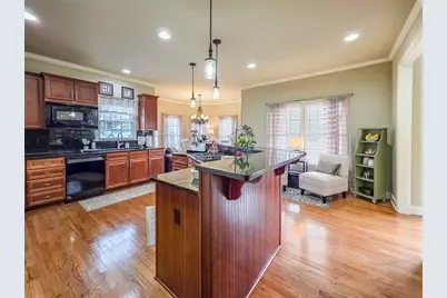 2727 Lost Mill Trace, Buford, GA 30519 - Photo 10