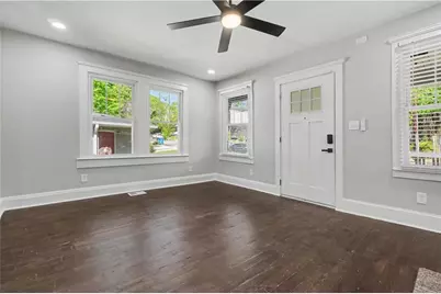 1164 Sells Avenue SW, Atlanta, GA 30310 - Photo 8