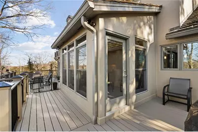 1095 Edgewater Drive, Sandy Springs, GA 30328 - Photo 28