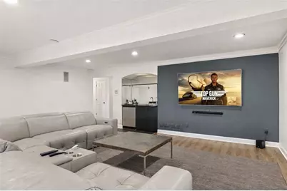 1095 Edgewater Drive, Sandy Springs, GA 30328 - Photo 12