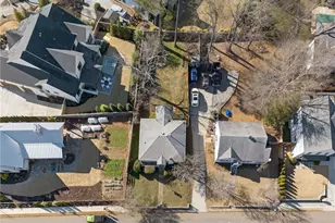 1256 Coleman St, Roswell, GA 30075 - Photo 10