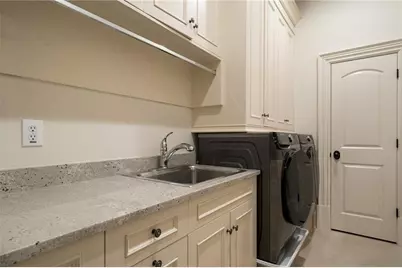 4136 N Stratford Road NE, Atlanta, GA 30342 - Photo 28