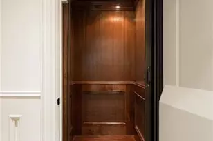 4136 N Stratford Rd NE, Atlanta, GA 30342 - Photo 30