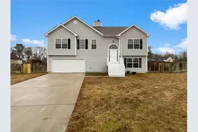 736 Tullamore Way, Hampton, GA 30228 - Photo 1