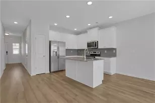 102 Jaxton St, Hoschton, GA 30548 - Photo 8