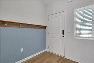 102 Jaxton St, Hoschton, GA 30548 - Photo 4