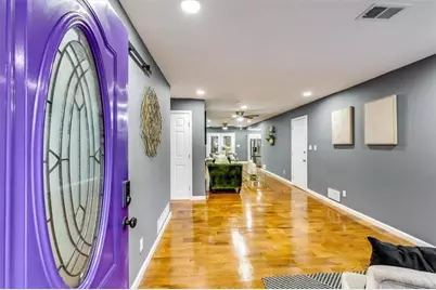 687 Anderson Drive, Jonesboro, GA 30236 - Photo 2