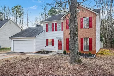 12203 Crestwood Court, Fayetteville, GA 30215 - Photo 2