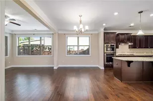 915 Elmsbrook Ln, Alpharetta, GA 30004 - Photo 10