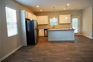 30 Laurel Dr E, Dawsonville, GA 30534 - Photo 4