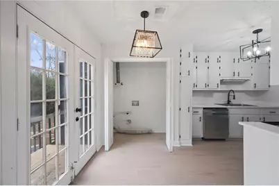 2814 Woodhollow Lane, Jonesboro, GA 30236 - Photo 8