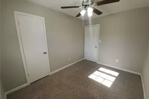 2337 Pebble Rock E, Decatur, GA 30035 - Photo 14