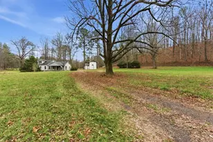 435 Hampton Rd, Cedartown, GA 30125 - Photo 1