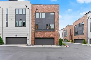 1256 Chelsea Cir NW, Atlanta, GA 30318 - Photo 40