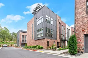 1256 Chelsea Cir NW, Atlanta, GA 30318 - Photo 2