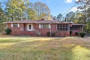 2247 Cypress Ave, Morrow, GA 30260 - Photo 2