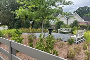 2628 Mackintosh Ct, Brookhaven, GA 30319 - Photo 12