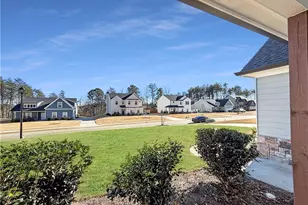 6369 Woodland Station Dr, Lula, GA 30554 - Photo 4