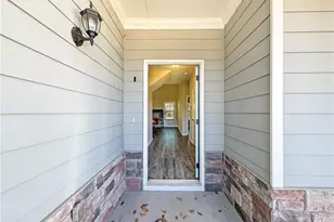 6369 Woodland Station Dr, Lula, GA 30554 - Photo 6