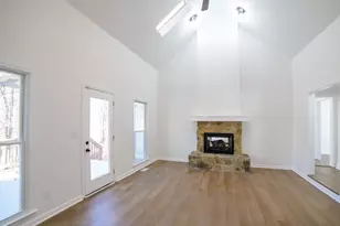 1190 St Ives Ct, Suwanee, GA 30024 - Photo 6