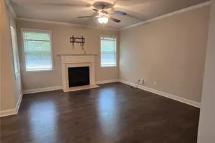 305 Holdings Dr, Lawrenceville, GA 30044 - Photo 4