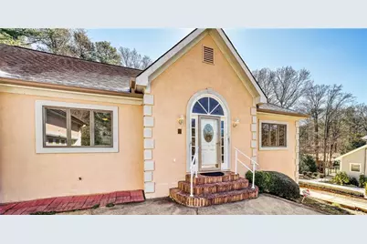 1522 Catherine Court, Suwanee, GA 30024 - Photo 4