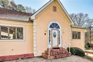 1522 Catherine Ct, Suwanee, GA 30024 - Photo 4