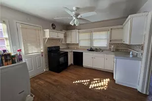 1440 Blvd Lorraine SW, Atlanta, GA 30311 - Photo 6