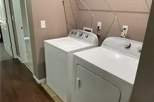 2938 Palm Dr, Atlanta, GA 30344 - Photo 14