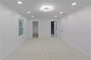 4307 Cedar Wood Dr SW, Lilburn, GA 30047 - Photo 18