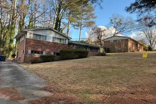 2366 Country Club Dr, Atlanta, GA 30311 - Photo 4