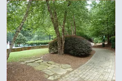 5208 Westchester Ridge NE, Atlanta, GA 30329 - Photo 32