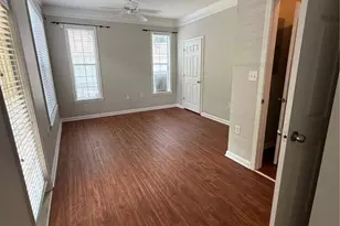 5208 Westchester Ridge NE, Atlanta, GA 30329 - Photo 10