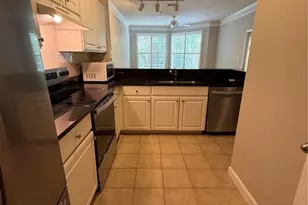 5208 Westchester Ridge NE, Atlanta, GA 30329 - Photo 6