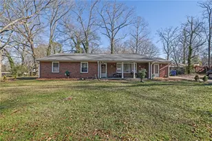 1059 Jolly Ave, Clarkston, GA 30021 - Photo 2