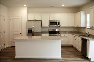 386 Red Dragon Dr, Jefferson, GA 30549 - Photo 10