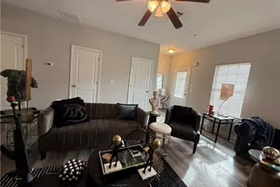 1970 Old Dogwood, Jonesboro, GA 30238 - Photo 2