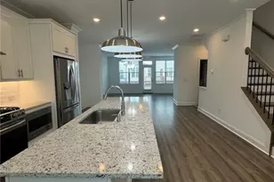 3210 Bennett Crk Ln, Suwanee, GA 30024 - Photo 4